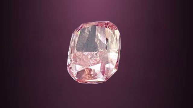 Dubai police successfully retrieved a rare $25 million pink diamond and arrested three suspects.
